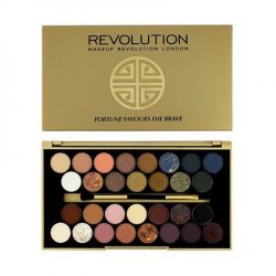 Палетка теней Makeup Revolution 30 Fortune Favours The Brave