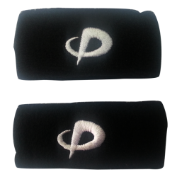 Фитен напульсник на предплечье Titanium 2шт черный