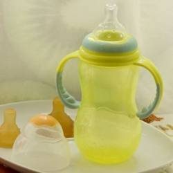 Нуби бутылочка с широким горлышком с ручками