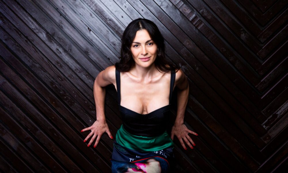 Машинада терең жұлдыру минет