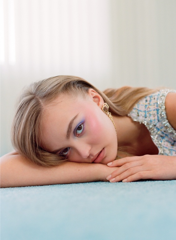 Лили-Роуз Депп