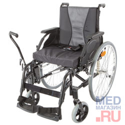 Инвалидная кресло-коляска Invacare Action 3 с рычажным приводом