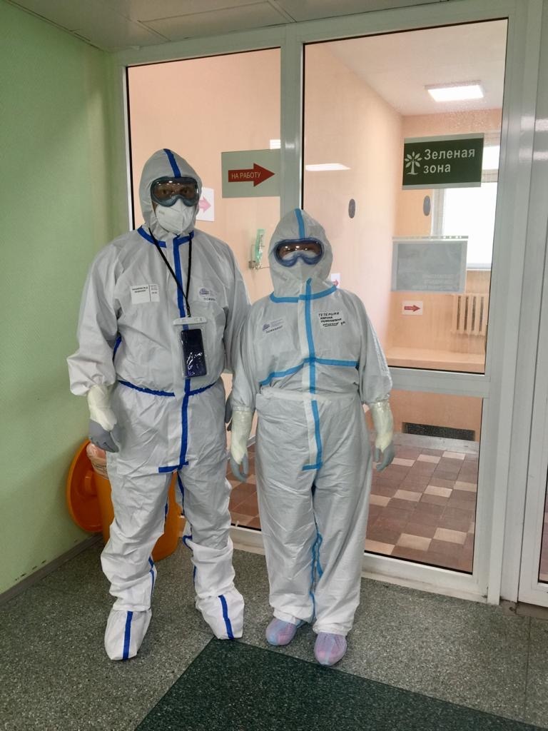 Covid-19 Медики в масках