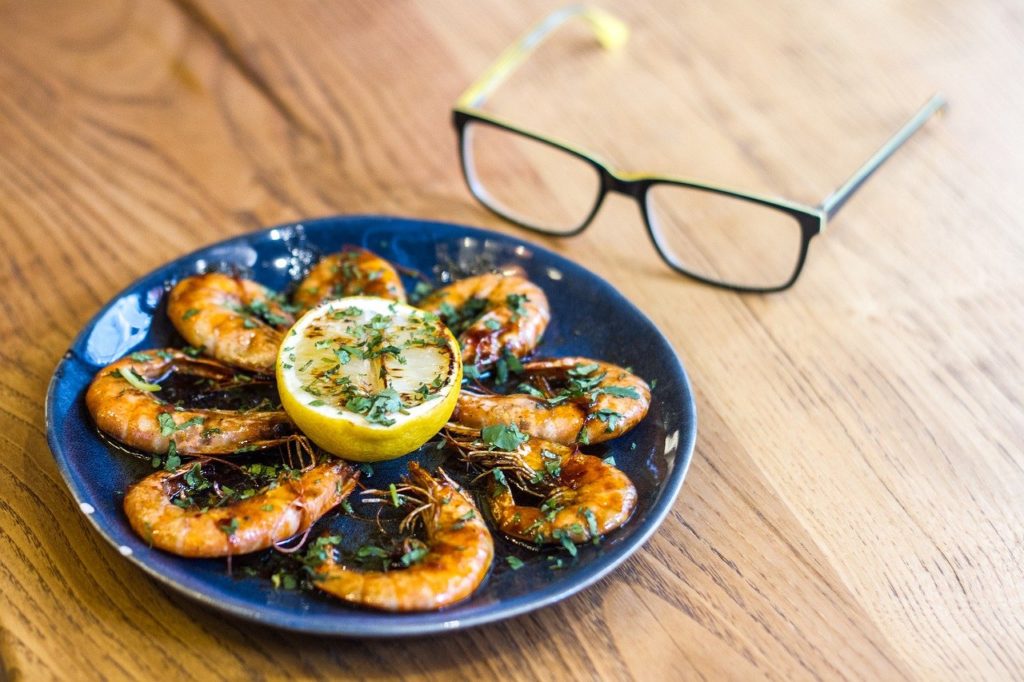 Креветки очки зрение еда