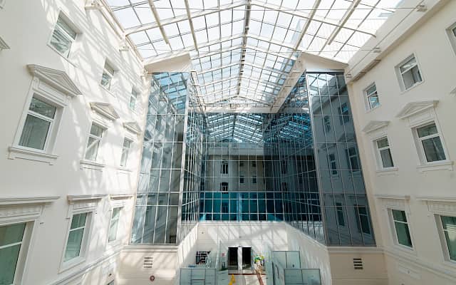 Клиника МЕДСИ на Марата