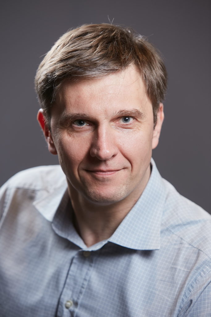 Максим Барков