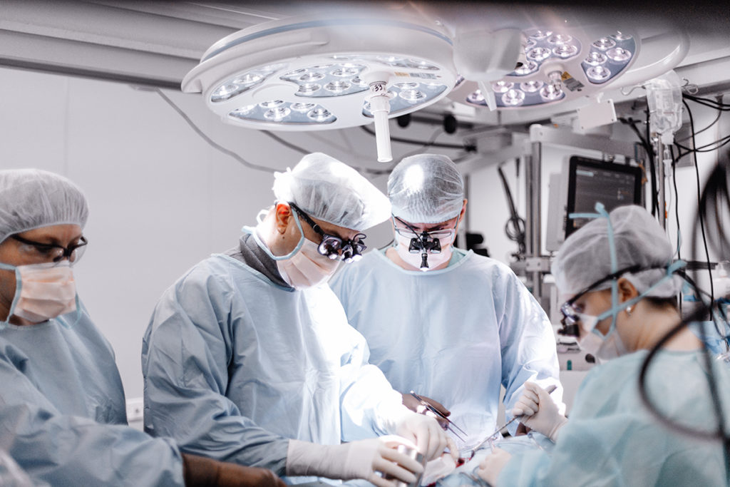 операционные хирурги хирургия