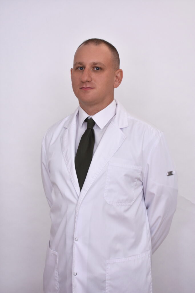 Зинатулин Дмитрий Равильевич хирург тесктильщики