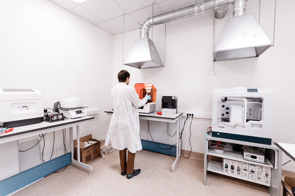 Лаборатория биопротезирования НМИЦ Мешалкина