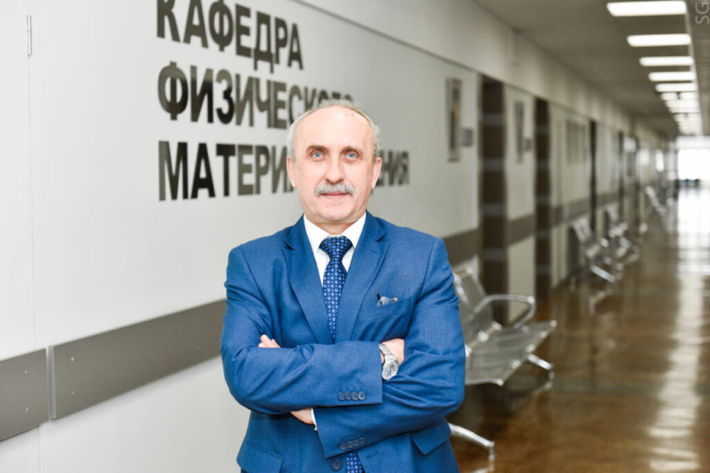 Александр Савченко