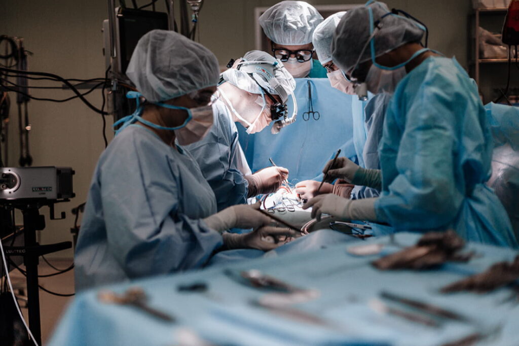 НМИЦ Мешалкина, Сойнов И.А. во время операции