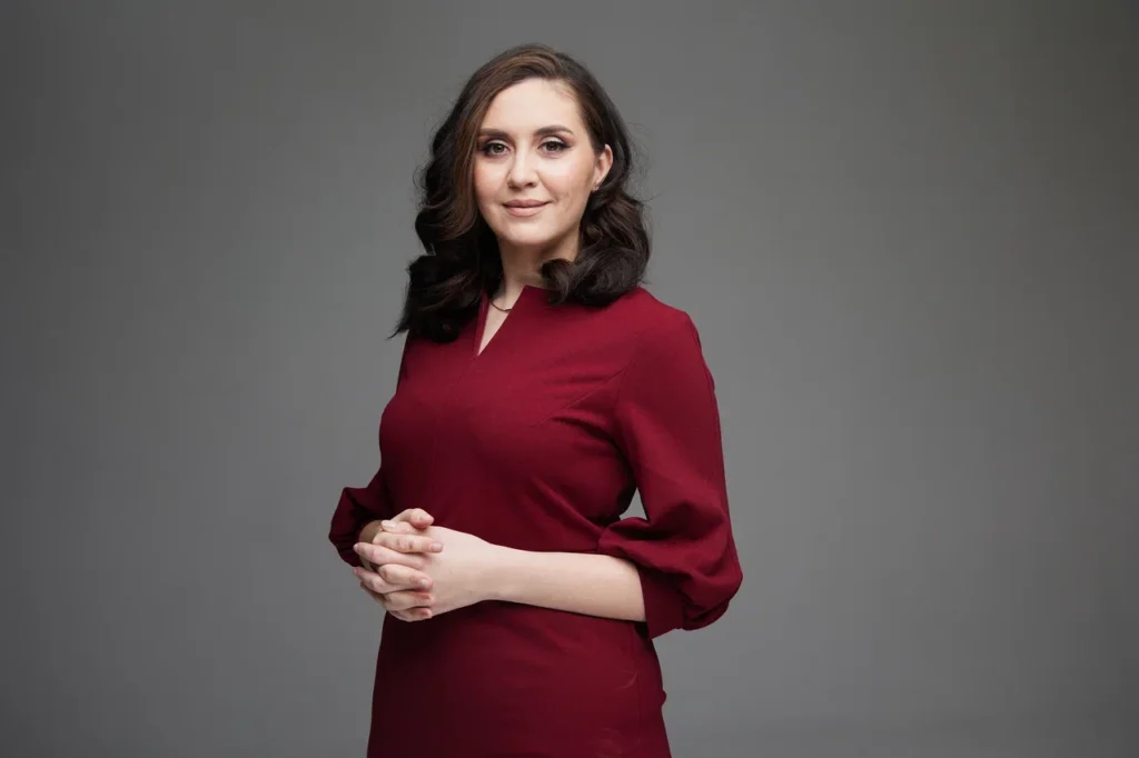 ЕКАТЕРИНА ТУР
