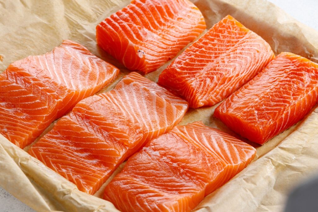 Лосось и форель