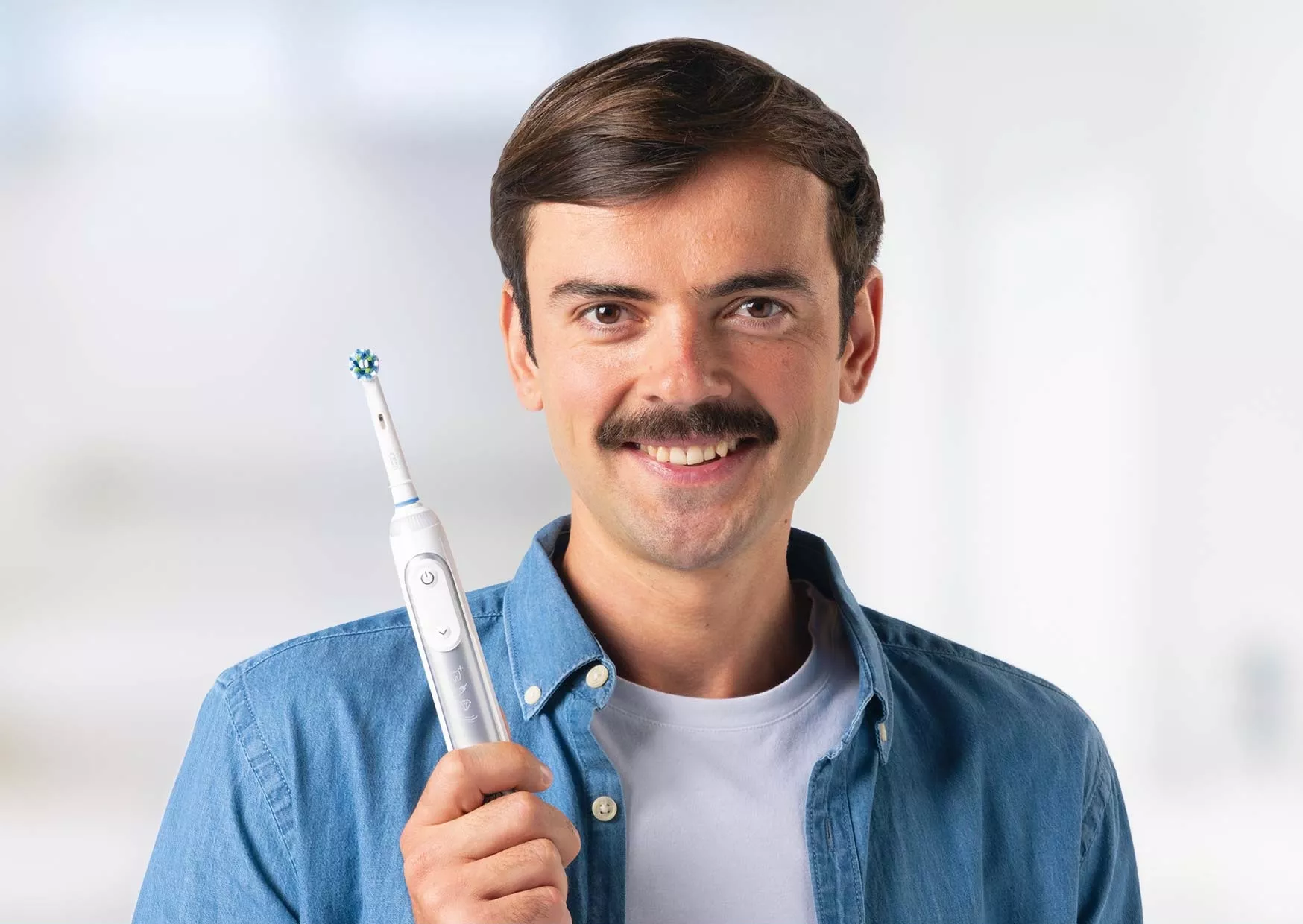 Чисти как эксперт: Oral-B запускает новую рекламную кампанию с Антоном Лапенко