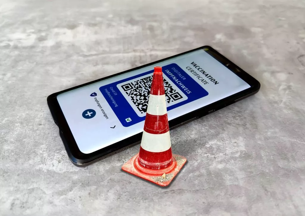 вакцинация qr-код